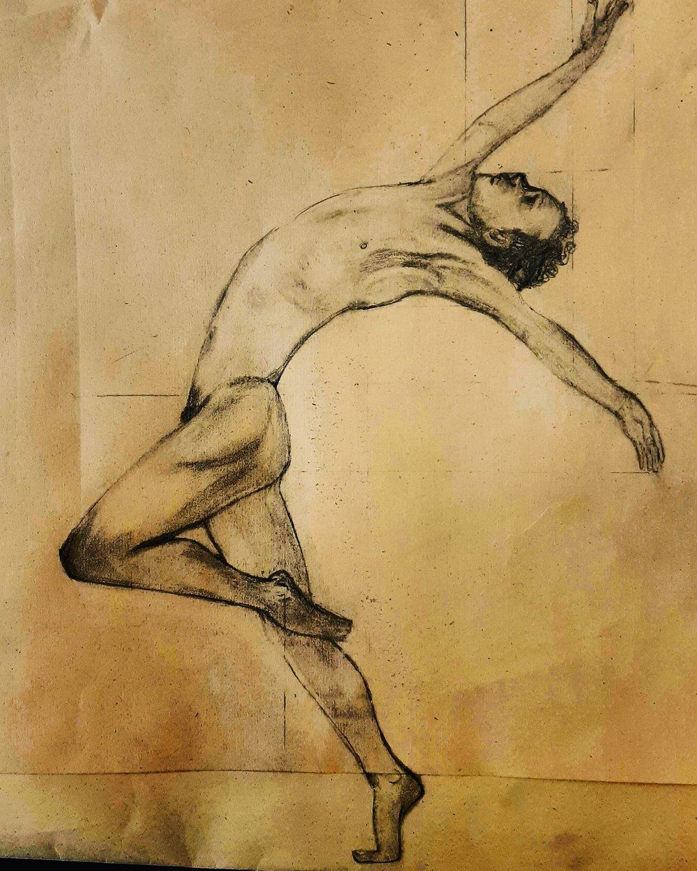 Studio a carboncino della figura umana realizzato in un corso di disegno e pittura a Roma